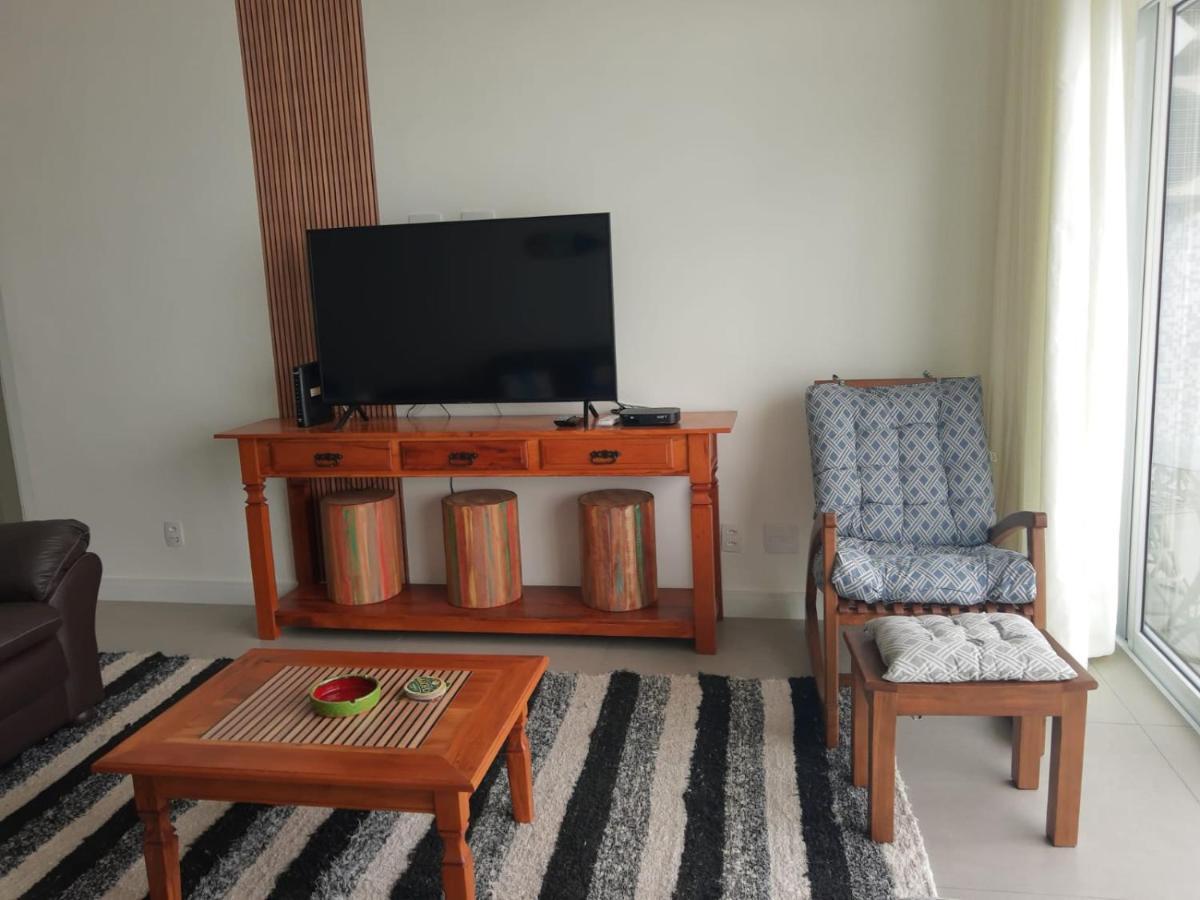 Apartamento Frente Ao Mar Apartment กัวรูจา ภายนอก รูปภาพ