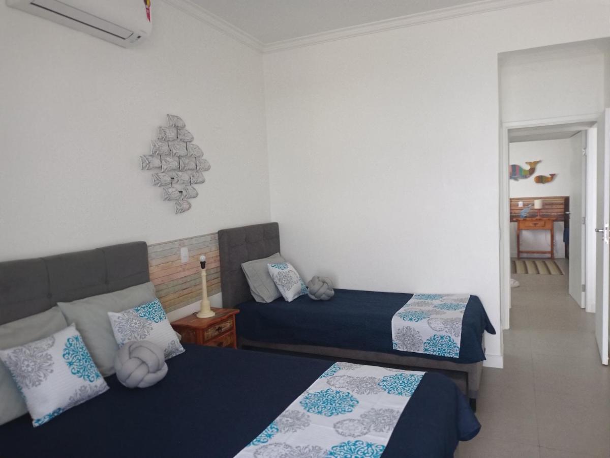 Apartamento Frente Ao Mar Apartment กัวรูจา ภายนอก รูปภาพ