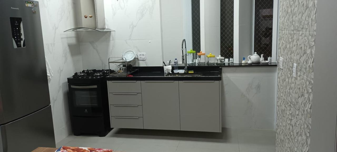 Apartamento Frente Ao Mar Apartment กัวรูจา ภายนอก รูปภาพ